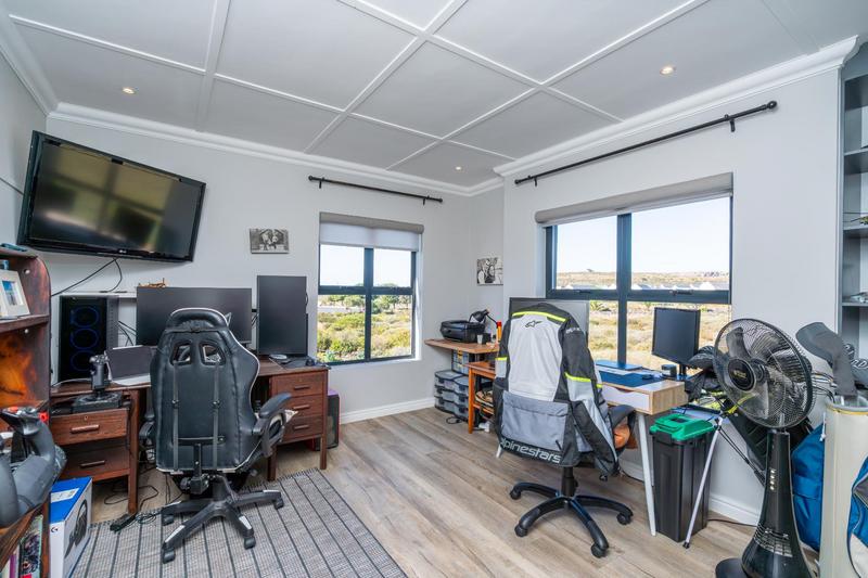 4 Bedroom Property for Sale in Calypso Beach Western Cape